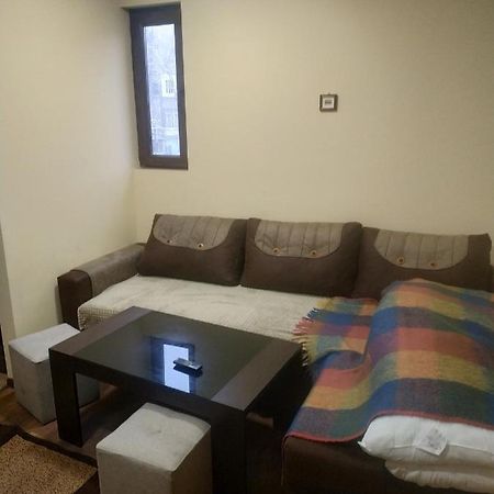 Central Lighthouse Apartamento Erevan Exterior foto
